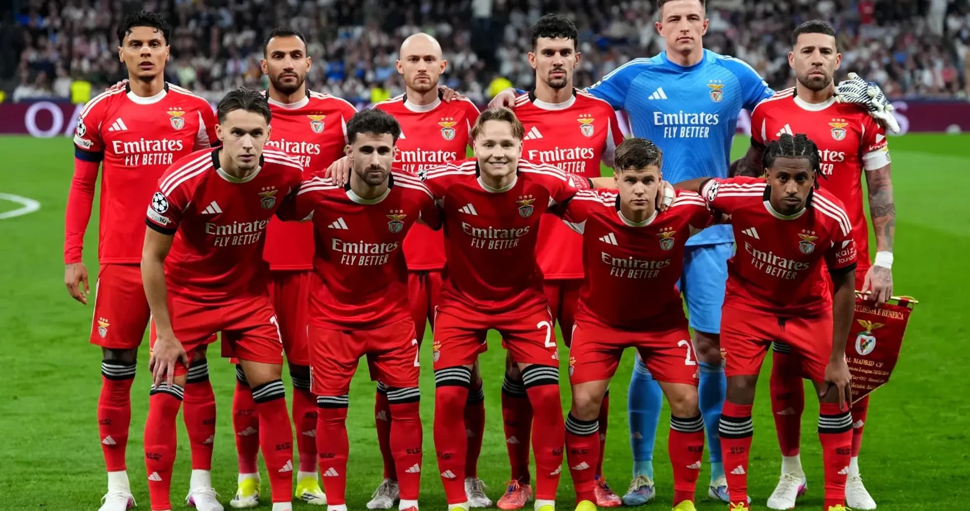 Benfica team lineup before the match Benfica team lineup before the match