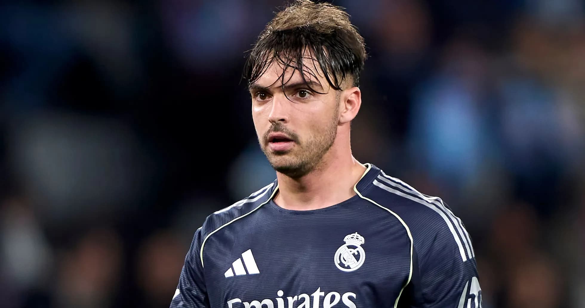 Goalkeeper in Real Madrid uniform during match Goalkeeper in Real Madrid uniform during match