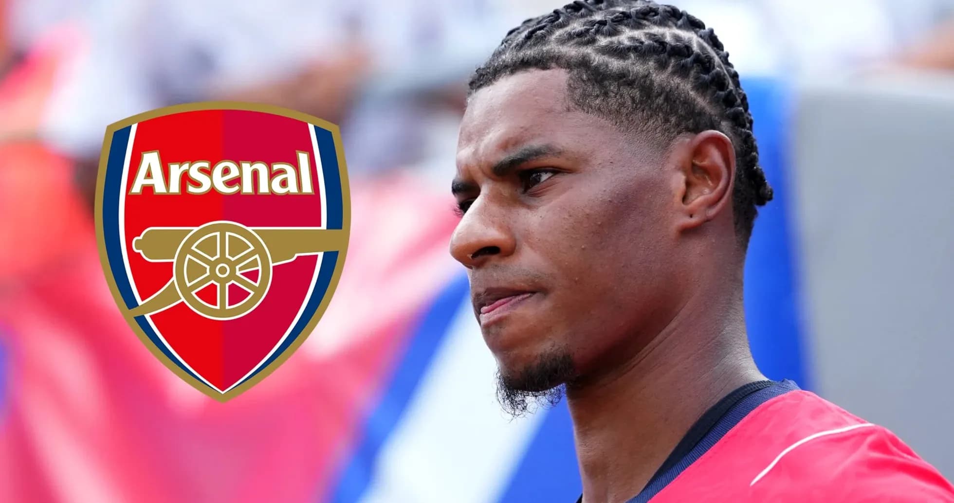 Player in Arsenal kit with logo overlay Player in Arsenal kit with logo overlay