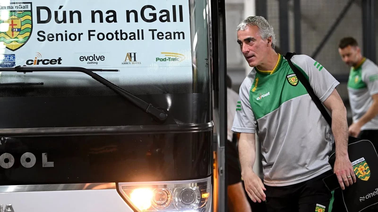 Manager exiting bus for Dún na nGall football team Manager exiting bus for Dún na nGall football team