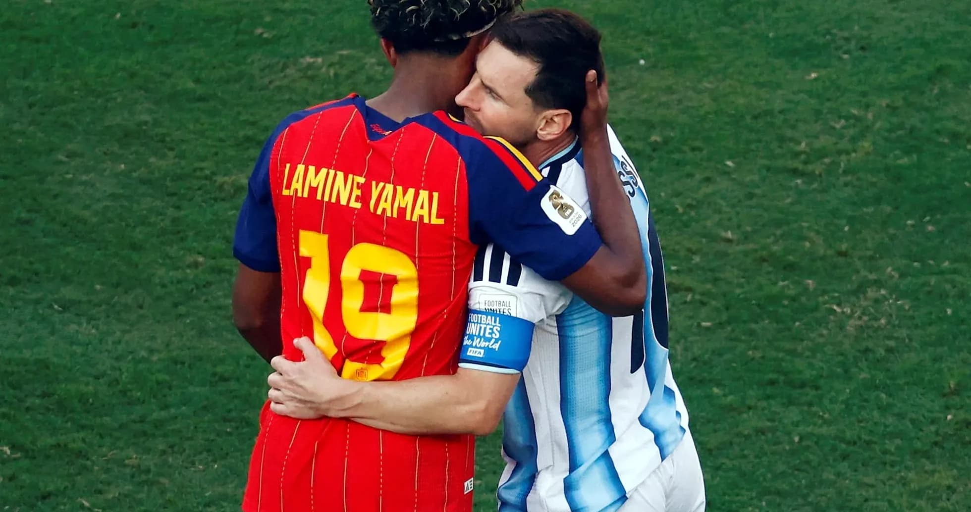Lamine Yamal and Messi embrace after match Lamine Yamal and Messi embrace after match
