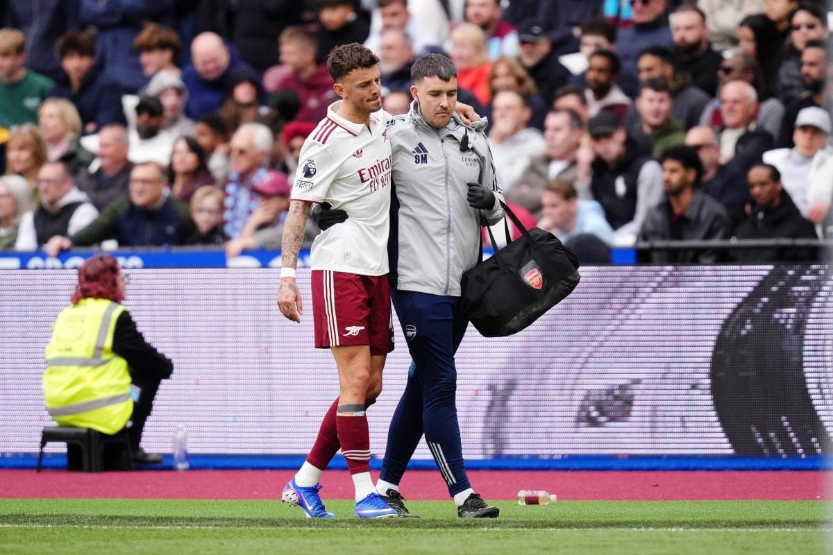 Player assisted off the field by medical staff Player assisted off the field by medical staff