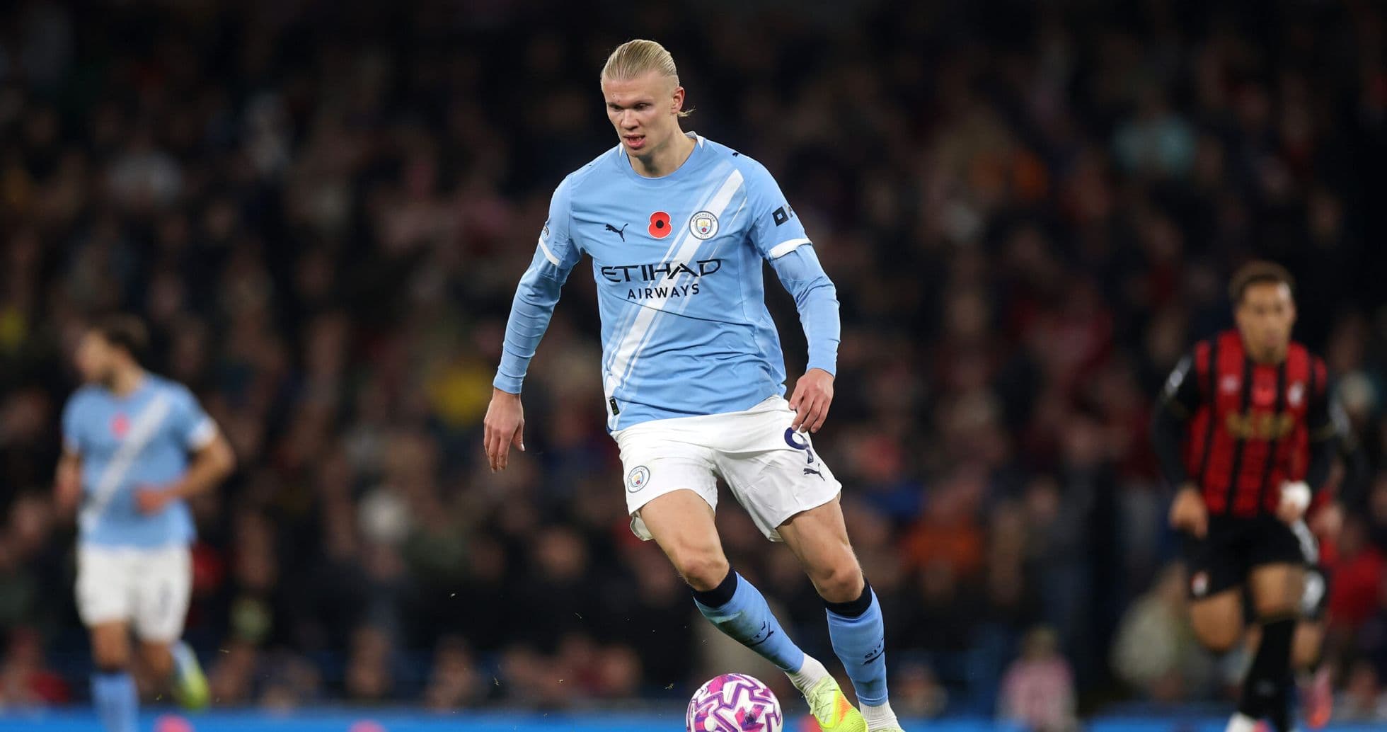 Erling Haaland dribbling during Bournemouth match Erling Haaland dribbling during Bournemouth match